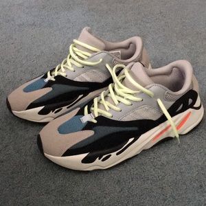 Yeezy 700 wave runner